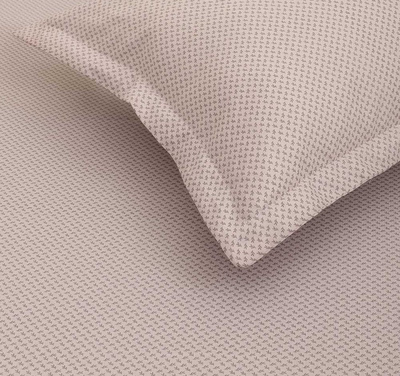 Read Tips for Choosing the Best Bed Sheets for You at Vaaree