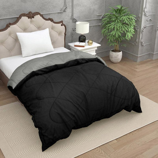 Buy Nihara Reversible Dual Color Glace Cotton Comforter (Black & Grey) - 200 GSM Comforters & AC Quilts from Vaaree