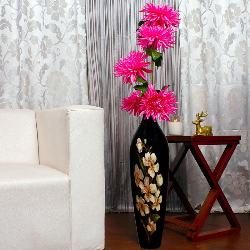 Buy Tivra Lacquered Floor Vase Floor Vase from Vaaree