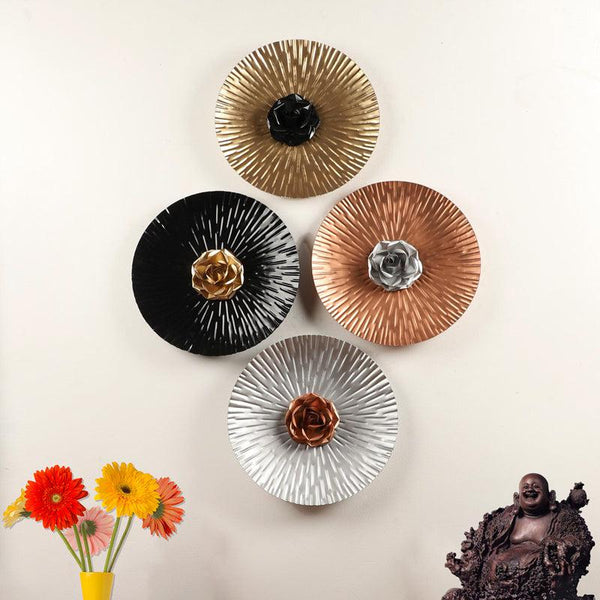 Buy Shia Bloom Wall Accent - Set Of Four Wall Accents from Vaaree