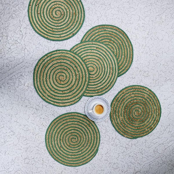 Buy Spiro Round Placemat (Green) - Set Of Six Table Mats from Vaaree