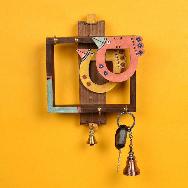 Buy Absora Handcrated Key Holder Hooks & Key Holders from Vaaree