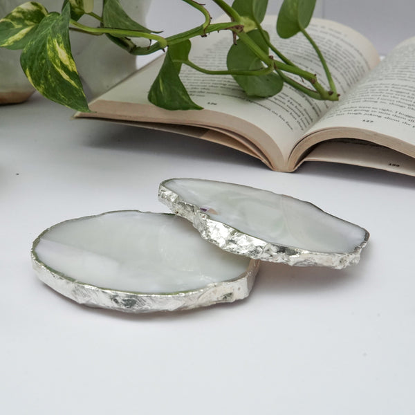 Buy Vesto Brazilian Agate Coaster (White) - Set Of Two Coasters from Vaaree