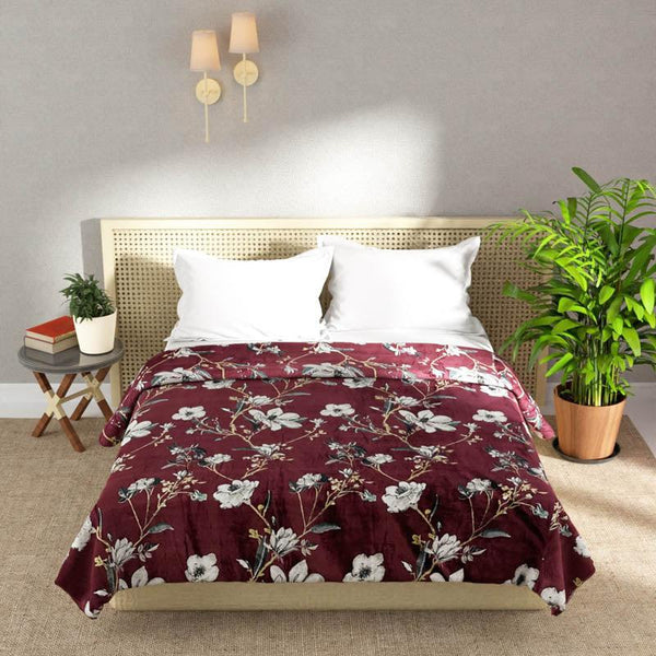 Buy Lule Floral Microfiber Blanket (Maroon & White) - 250 GSM Blankets from Vaaree