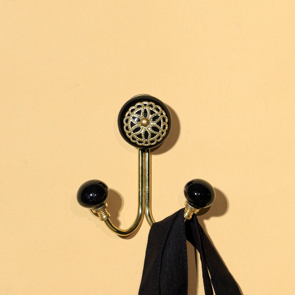 Buy Beisa Filigree Wall Hook Hooks & Key Holders from Vaaree