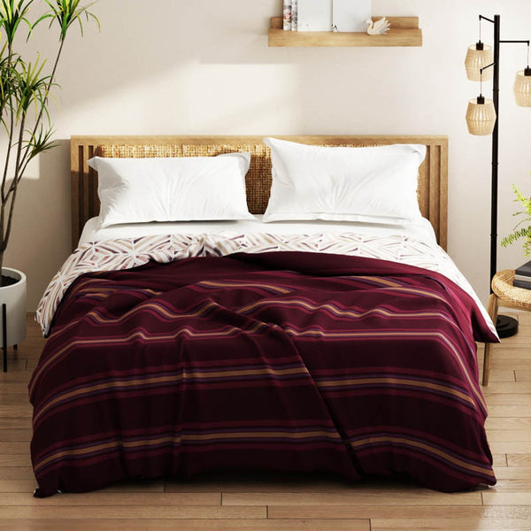 Buy Elora Geometric Reversible Microfiber Comforter (Red) - 150 GSM Comforters & AC Quilts from Vaaree