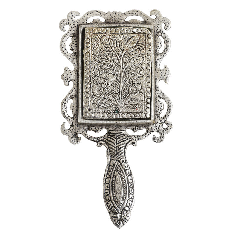 Buy Nisha Vintage Hand Mirror Hand Mirror from Vaaree