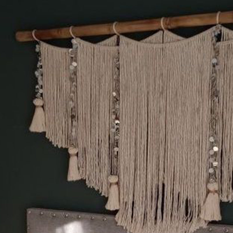 Buy Donia Macrame Wall Accent Wall Tapestry from Vaaree