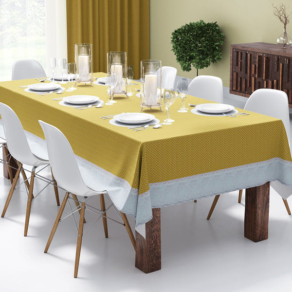 Buy Liam Table Cloth - Eight Seater Table Cover from Vaaree