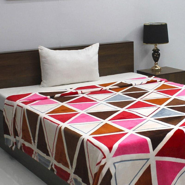 Buy Lara Geometric Micro Fiber Blanket - 300 GSM Blankets from Vaaree