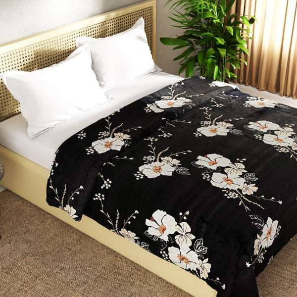 Buy Shona Floral Microfiber Glace Cotton/Microfiber Blanket - 250 GSM Blankets from Vaaree