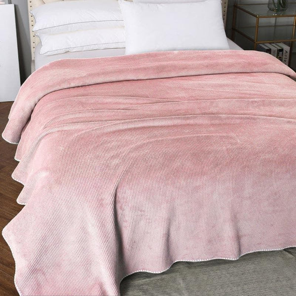 Buy Idyllic Snigu Pink Polyester Blanket Blankets from Vaaree