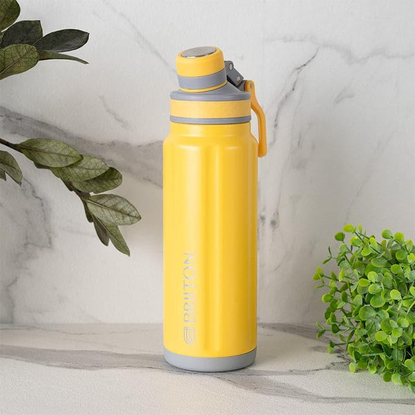 Buy Aqua Alchemy Hot & Cold Thermos Water Bottle (Yellow) - 850 ML Bottle from Vaaree