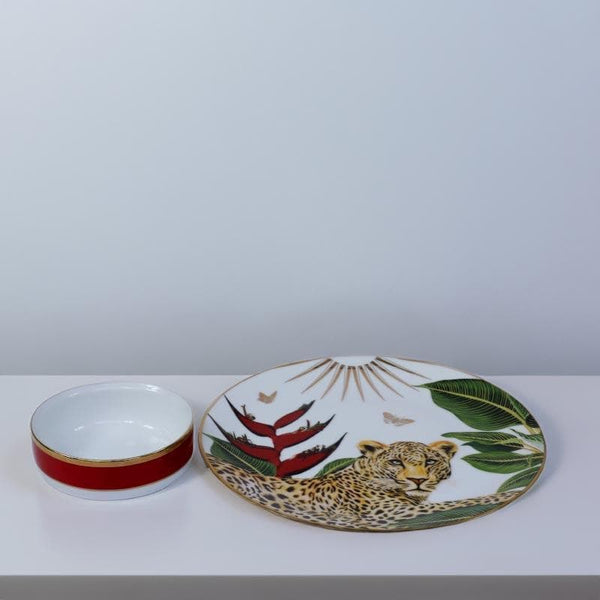 Buy Amazonia Cake Platter Cake Stand from Vaaree