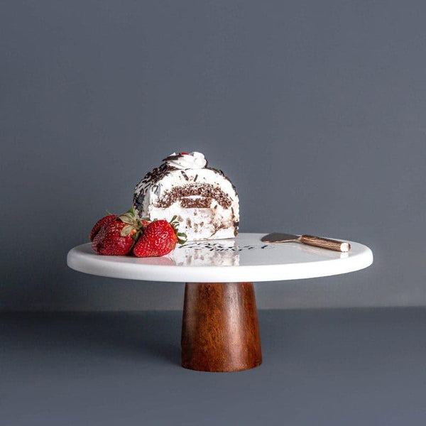 Buy Chibi Cake Stand Cake Stand from Vaaree