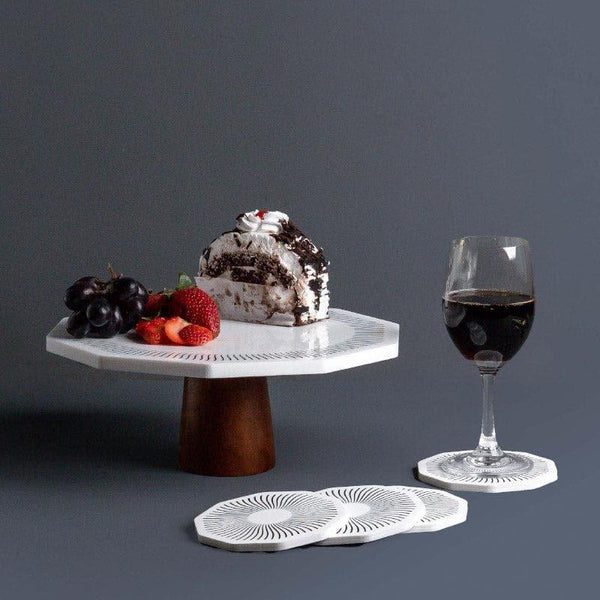 Buy Giniro Cake Stand & Coaster Set - Set Of Five Cake Stand from Vaaree