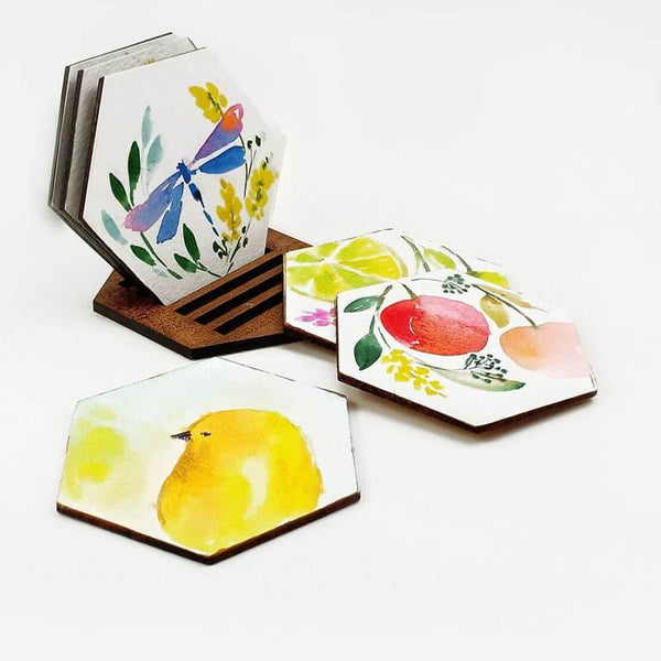 Buy Trysta Nature Handpainted Coaster - Set Of Six Coasters from Vaaree