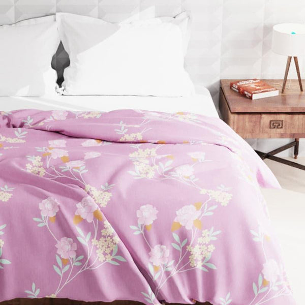 Buy Jitha Floral Glace Cotton Comforter - 200 GSM Comforters & AC Quilts from Vaaree