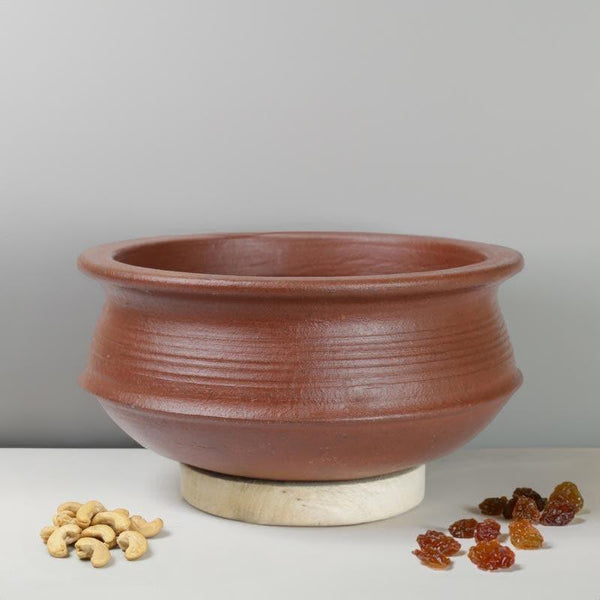 Buy Kalinaw Biriyani Clay Pot Brown 2000 ML / 10 Inches Handi from Vaaree