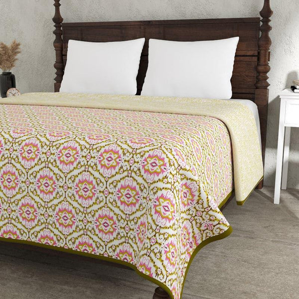 Buy Sparkle Snow Floral Cotton Dohar (Beige) - 150 GSM Dohars from Vaaree