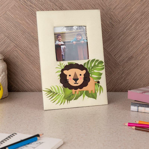 Buy Jungle King Photo Frame - Zootopia Collection Photo Frames from Vaaree