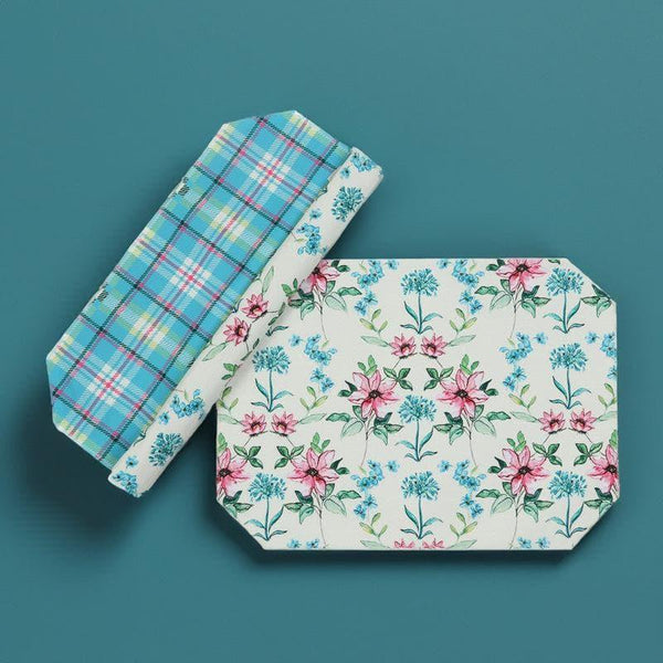 Buy Elif Canvas Placemat - Set Of Two Table Mats from Vaaree