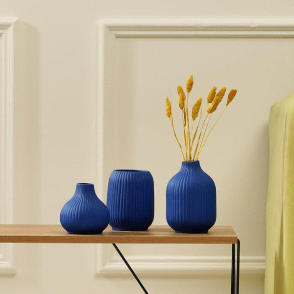 Buy Bisto Vase (Blue) -Set Of Three Vase from Vaaree