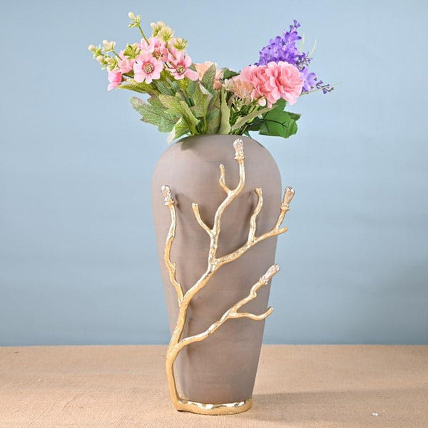 Buy Brach Base Vase Vase from Vaaree