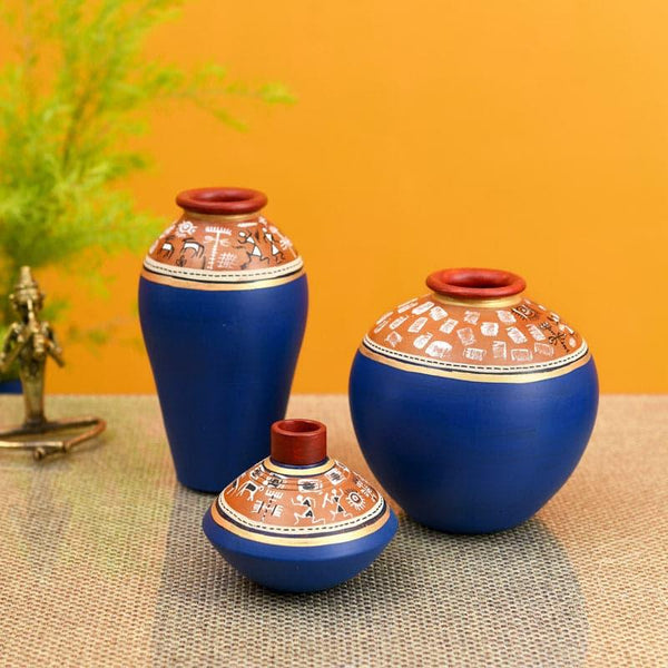 Buy Consus Tribal Terracotta Vase - Set Of Three Vase from Vaaree