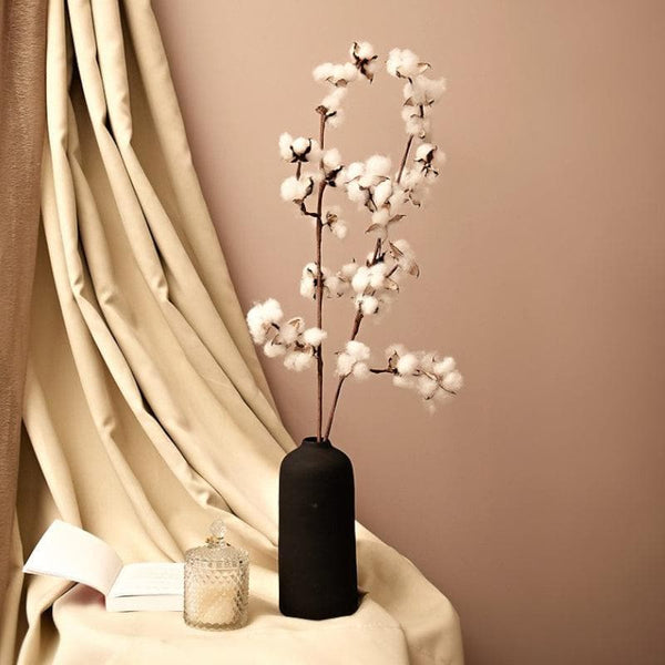 Buy Mesora Vase With Naturally Dried Cotton Bunch Vase from Vaaree