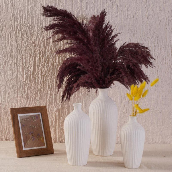 Buy Nara Vase (White) - Set Of Three Vase from Vaaree