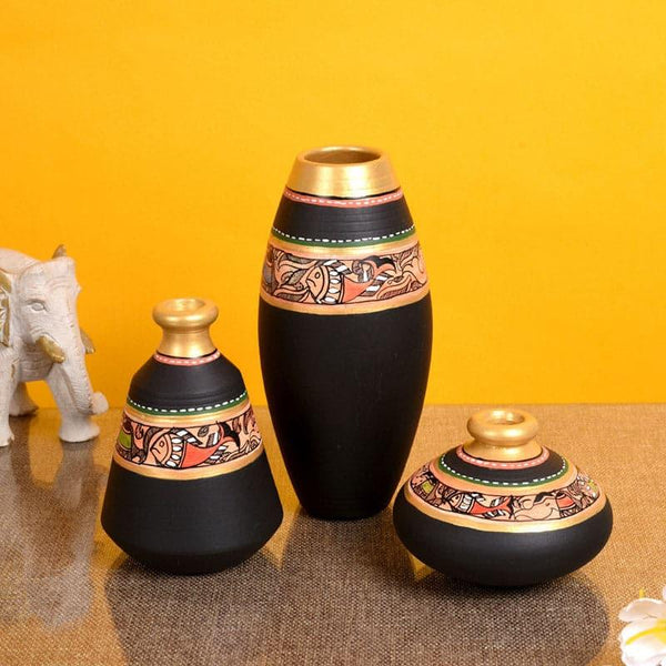 Buy Poshell Tribal Terracotta Vase - Set Of Three Vase from Vaaree