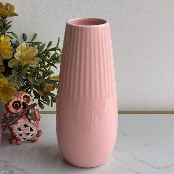 Buy Redvo Ceramic Vase - Pink Vase from Vaaree