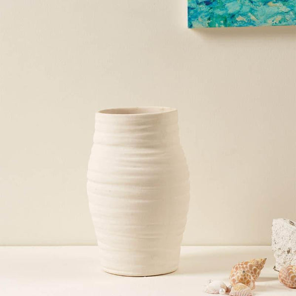 Buy White Soul Vase Vase from Vaaree