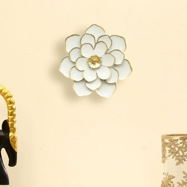 Buy Daisy Bloom Wall Decor- White Wall Accents from Vaaree