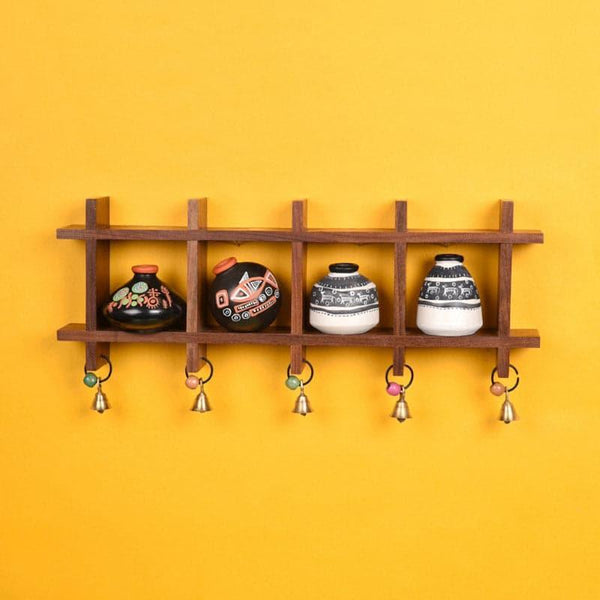 Buy Pelu Grided Wall Shelf With Warli Pot - Set Of Five Wall Accents from Vaaree