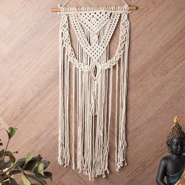 Buy Fenton Macrame Wall Accent Wall Tapestry from Vaaree