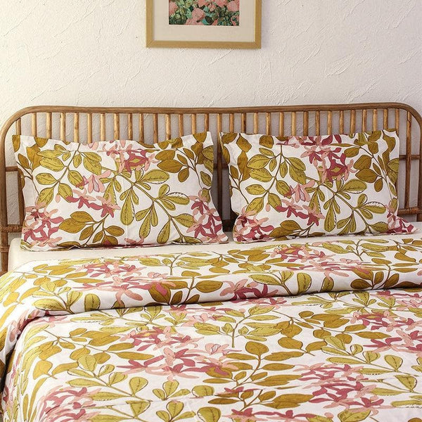 Buy Moringa Pink Cotton Dohar Comforters & AC Quilts from Vaaree